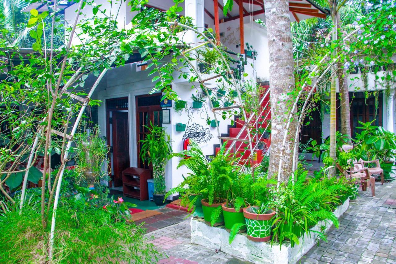 Sigiri Tarushan Home Stay Sigiriya Buitenkant foto