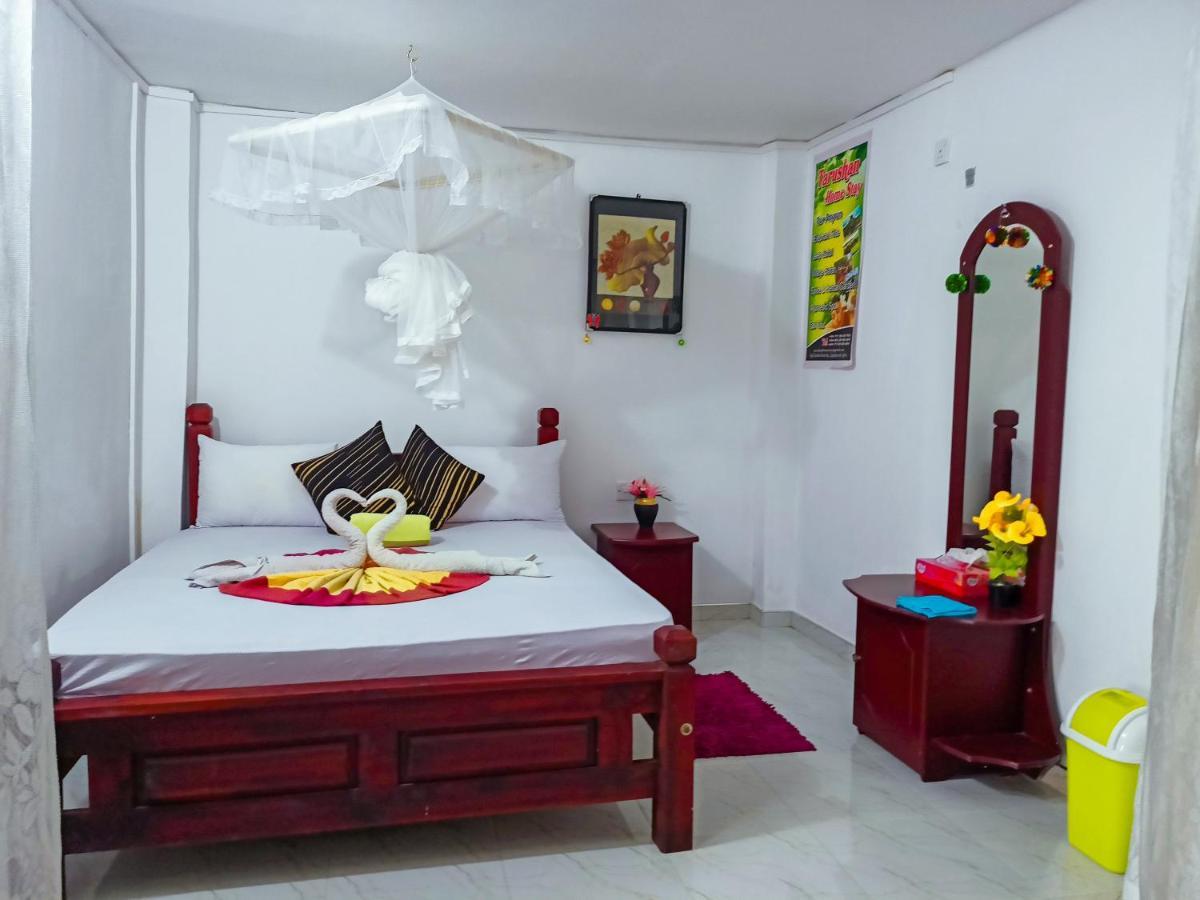 Sigiri Tarushan Home Stay Sigiriya Buitenkant foto